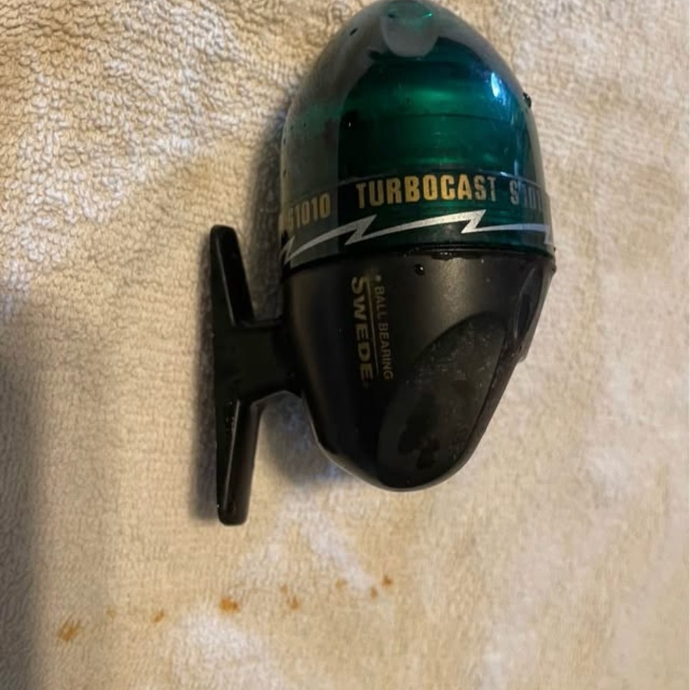 Green and Black Turbocast Fishing Reel Swede turbo cast 1010 fishing reel